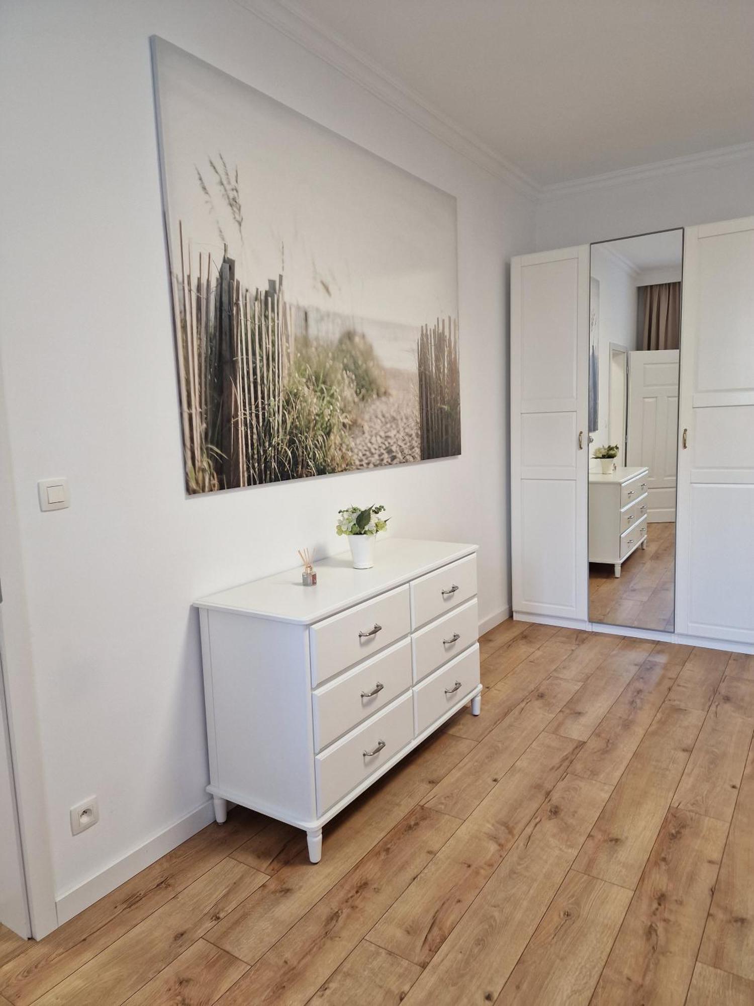Old Town Apartment - 2 Bedrooms Братислава Экстерьер фото